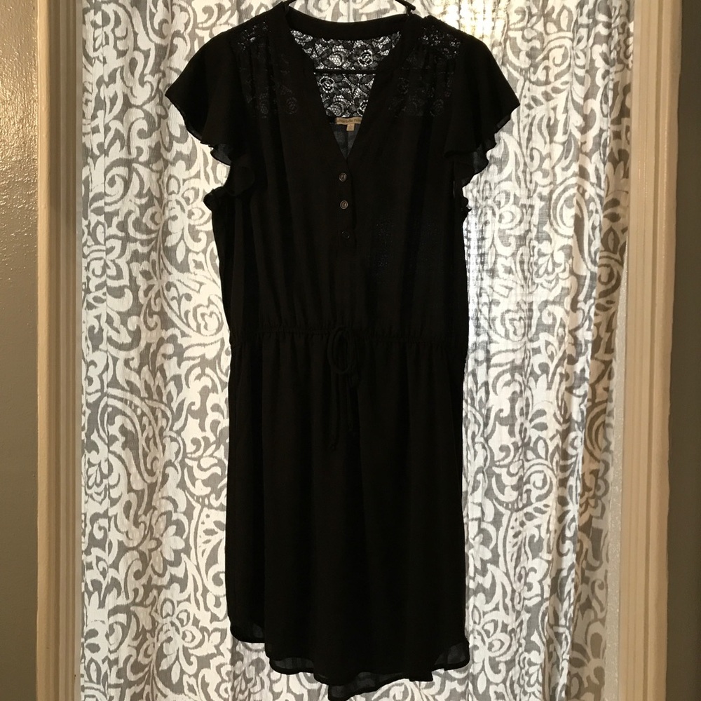 Charlotte Russe Black Tie-Waist Dress